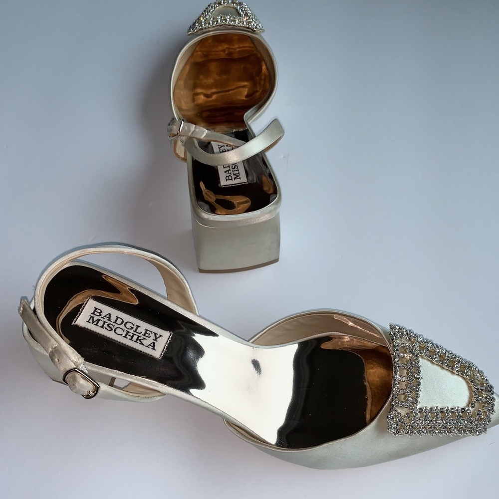 Badgley Mischka Ivory Satin Crystal Accent Block Heel Pumps